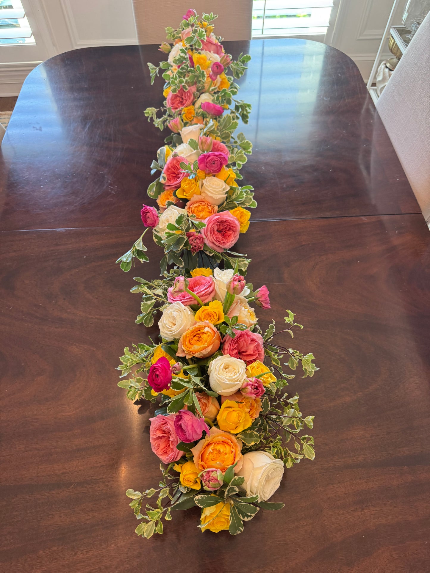 Long & low centerpiece